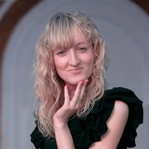Полина Лютце