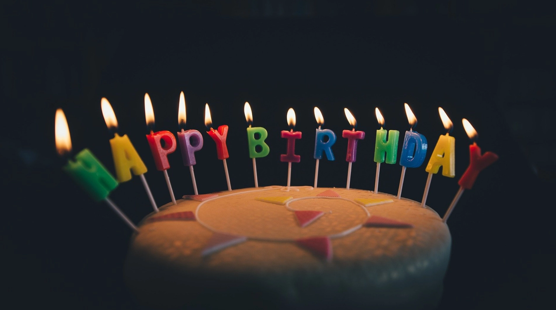 Первое название Google, смена дня рождения, 4000 дудлов – сегодня «Гуглу» 23 года!