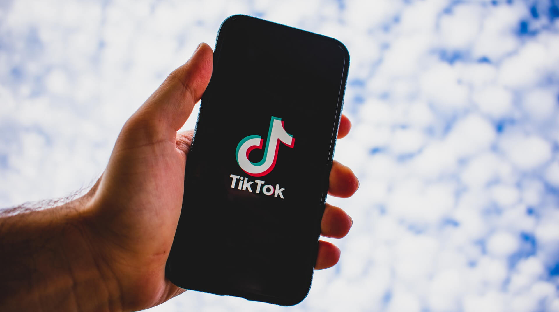 TikTok запустил Stories. Как в Instagram, но пока в тестовом режиме