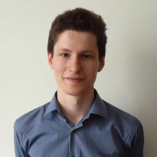 Станислав Романов