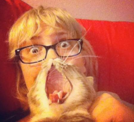 Пользуетесь Instagram и еще не сделали фото с тегом #котоборода? Попросите кошку у соседа