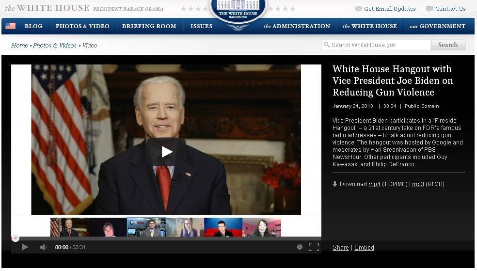 Вице-президент США Джо Байден использует сервис «Видеовстречи Google+»