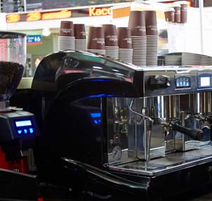 За 5 лет работы Barista бесплатно установлено 1400 итальянских профессиональных кофемашин у партнеров.