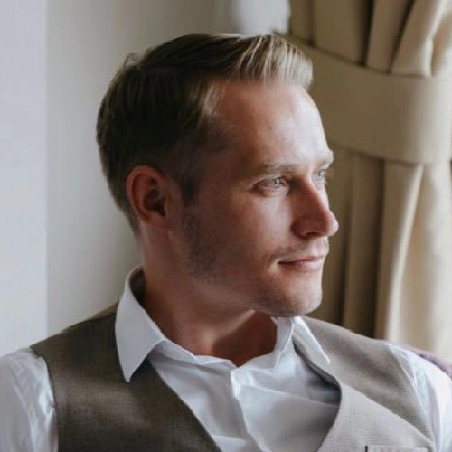 Дмитрий Ермолаев