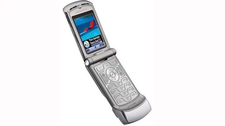 Motorola RAZR V3 Самые популярные в мире телефоны