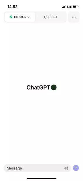 Интерфейс ChatGPT на смартфоне Чат гпт на телефоне