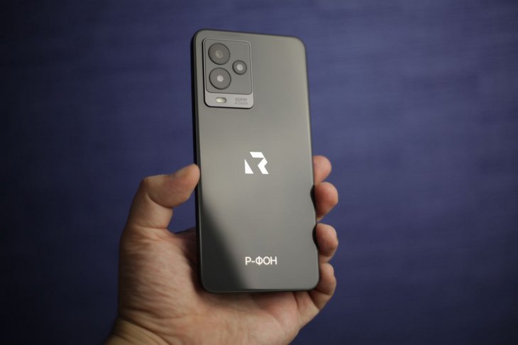 Российский смартфон Р-ФОН с ОС «Роса» Российский смартфон Р-ФОН