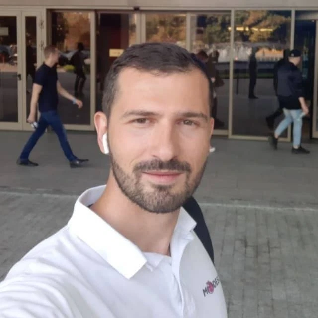 Руслан Руслан